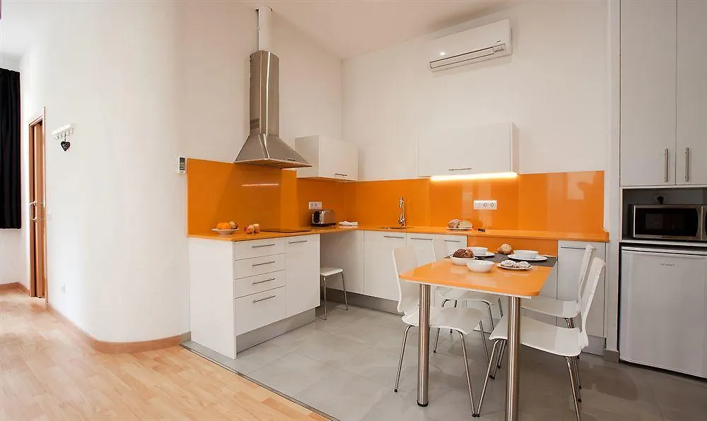 Castro Exclusive Residences Gracia Barcelona 3*,  España